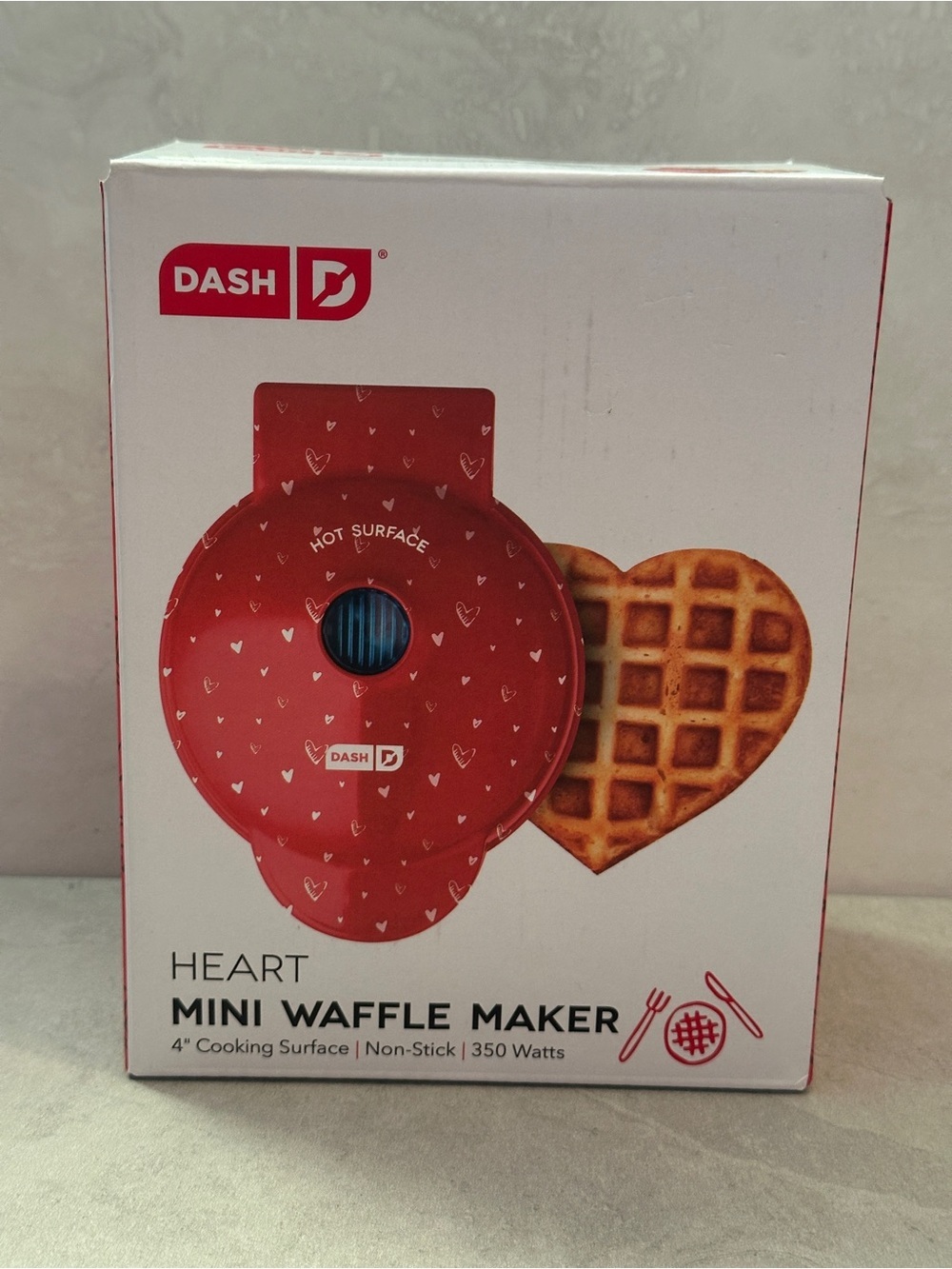 DASH Mini Maker Red Heart - Non-Stick 4 Inch Waffle Hash Brown Breakfast Snacks